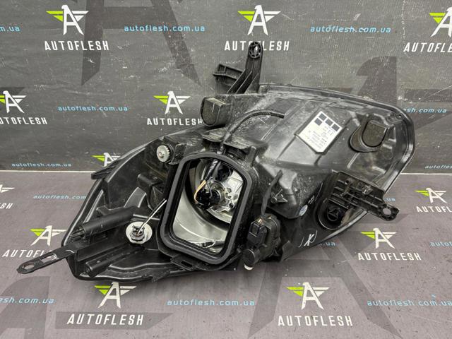 260109958R RENAULT Фара правая купить в Чернигов
