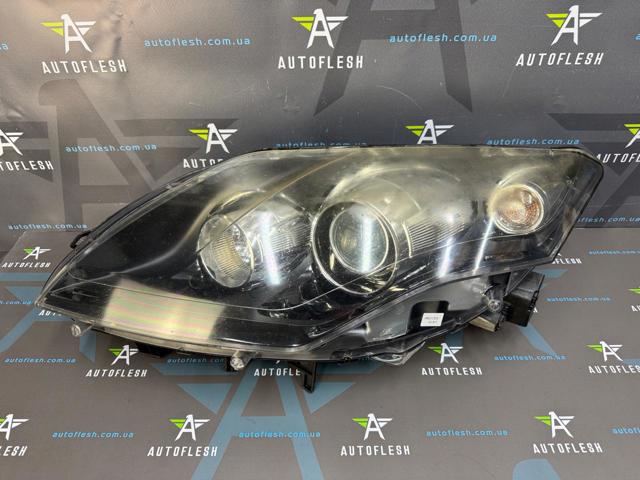 Вставка фары левой 260600076R RENAULT