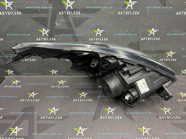 260600500R RENAULT Левая фара купить в Ровно