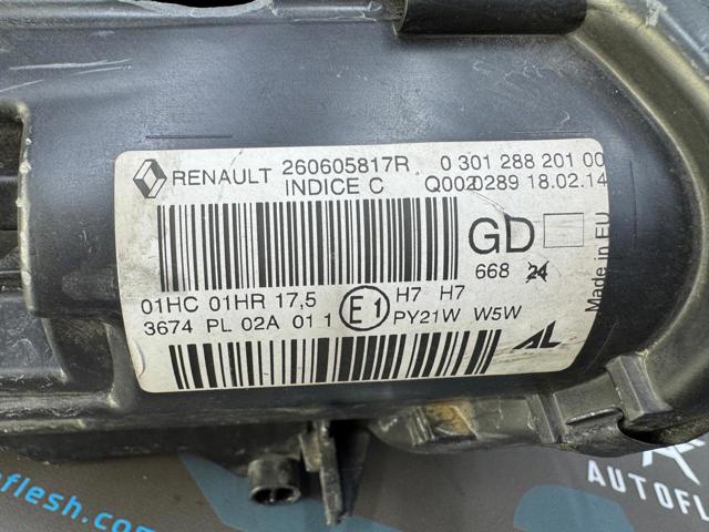 260605817R RENAULT Фара левая купить в Львов