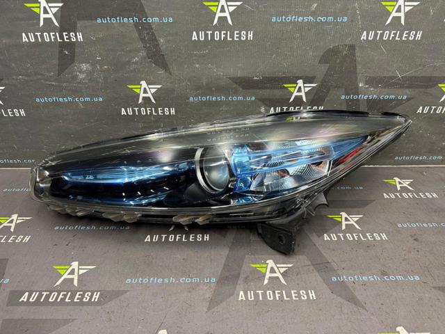 Блок фара левая 260609522R RENAULT