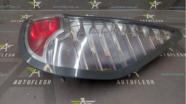RENAULT 265508247R Фонарь задний правый внешний в наличии Ужгород
