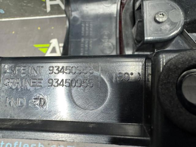 RENAULT 265556737R Фонарь задний левый верхний в наличии Ровно