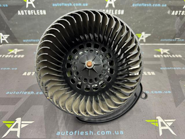 RENAULT 272101060R Вентилятор печки в наличии Тернополь