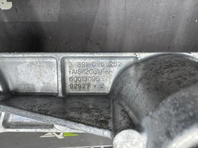 288003381R RENAULT Трапеция стеклоочистителя купить в Украина