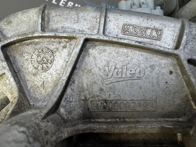 288102466R RENAULT Мотор стеклоочистителя лобового стекла левый купить в Черкассы