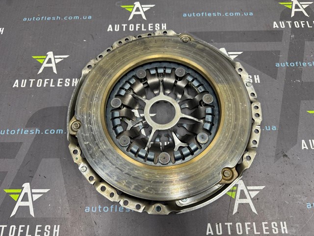 RENAULT 302050975R Сцепление в наличии Черкассы