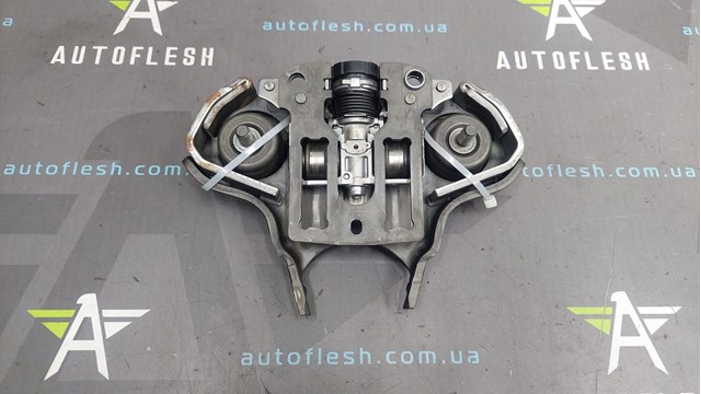 RENAULT 305731189R Вилка сцепления в наличии Ужгород