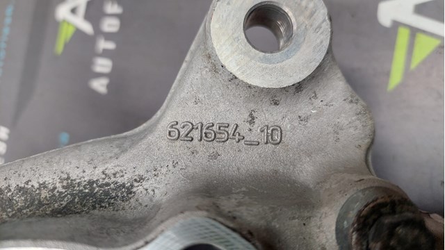 BMW 31216876644 Цапфа передняя правая в наличии Тернополь