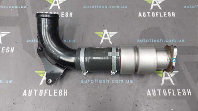31258058 VOLVO Шланг (патрубок) интеркуллера купить в Кривой Рог