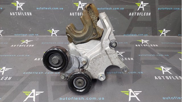 Кронштейн крепления генератора 3747227000 HYUNDAI