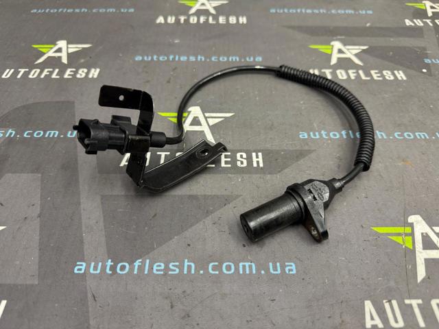 HYUNDAI 3918027400 Датчик коленвала в наличии Ирпень