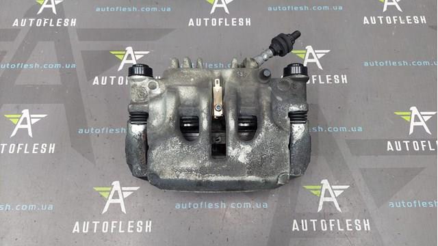 Суппорт тормозной передний левый 410110092R RENAULT