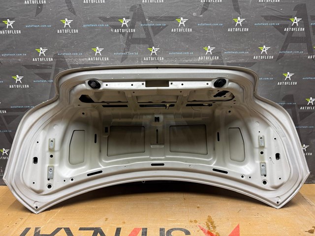 BMW 41627168761 Крышка багажника в наличии Каменское
