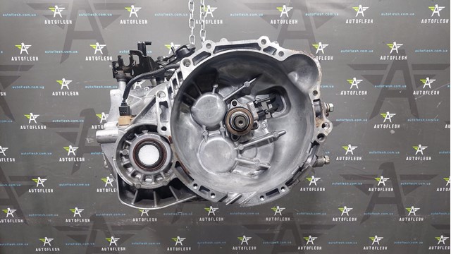 Механическая коробка переключения передач 4300024450 HYUNDAI