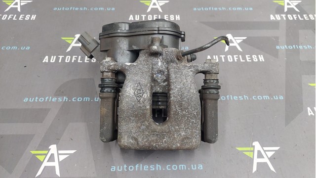 Тормозной суппорт правый задний 440013419R RENAULT