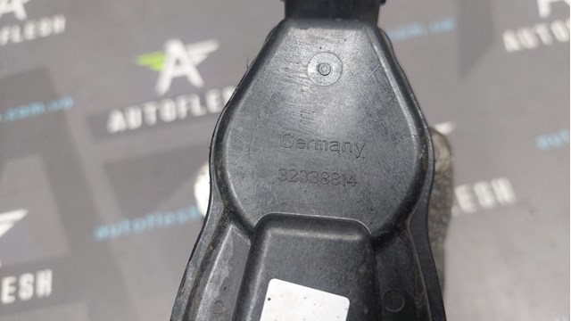 440116390R RENAULT Суппорт тормозной задний левый купить в Кривой Рог