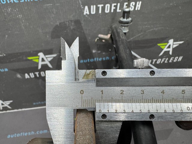 44020CY01A NISSAN Защита тормозного диска заднего правая купить в Хмельницкий