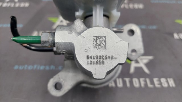 460910005R RENAULT Бачок главного тормозного цилиндра (тормозной жидкости) купить в Киев