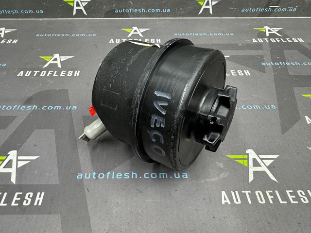 Бачки запасные (для масла) 504073722 IVECO