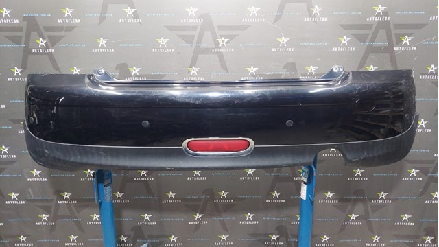 Задний бампер 51127128962 BMW