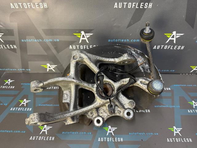 Цапфа поворотная правая 517629 PEUGEOT