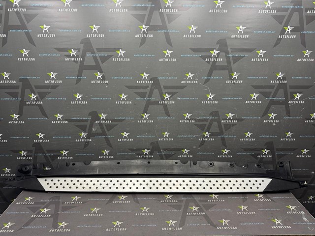 Надставка двери передней 51777163555 BMW