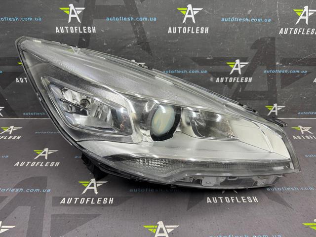Основная фара - вставка 5258474 FORD