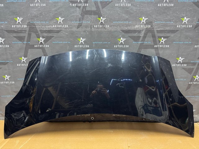 Капот двигателя 533010D080 TOYOTA