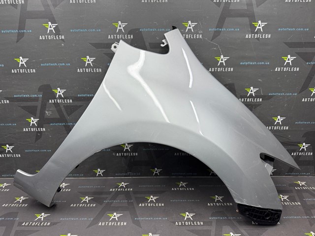 Правое крыло 5380102130 TOYOTA