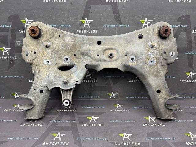 Крабобалка передней подвески 544013205R RENAULT