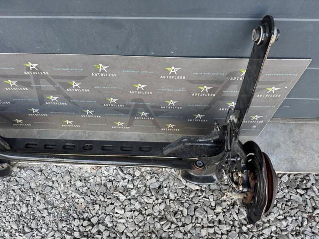 RENAULT 555016630R Балка задней подвески (подрамник) в наличии Киев