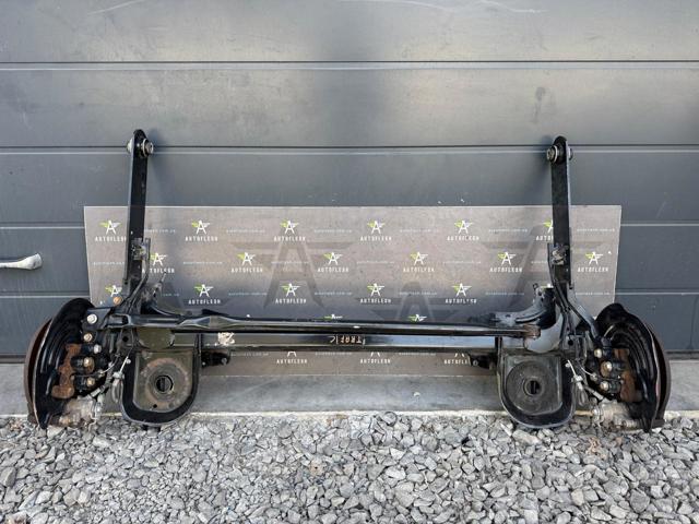 Крабобалка задней подвески 555016630R RENAULT