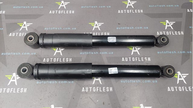 Амортизационная стойка задняя Рено Трафик 3