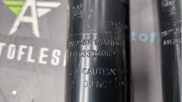 562109697R Амортизатор задний купить Черновцы