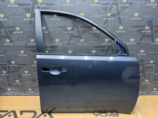 Пассажирская передняя дверь 5700A176 MITSUBISHI