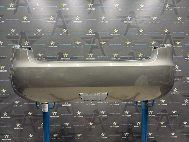 Бампер задний 5J6807421K VAG