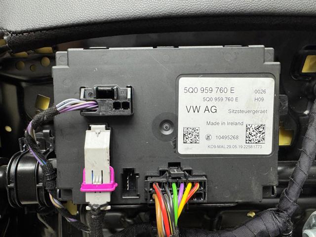 5Q4881106Q VAG купить в Сумы