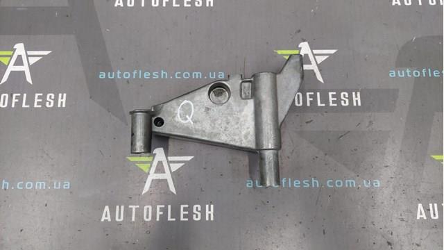 Кронштейн насоса г/у руля 6062360230 MERCEDES
