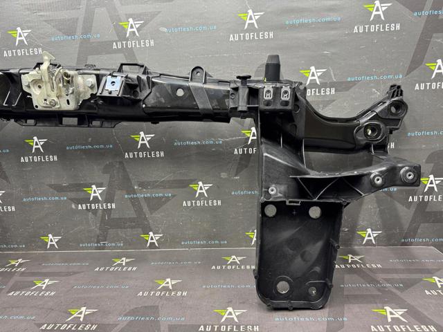 625005786R RENAULT Суппорт радиатора в сборе (монтажная панель крепления фар) купить в Ужгород