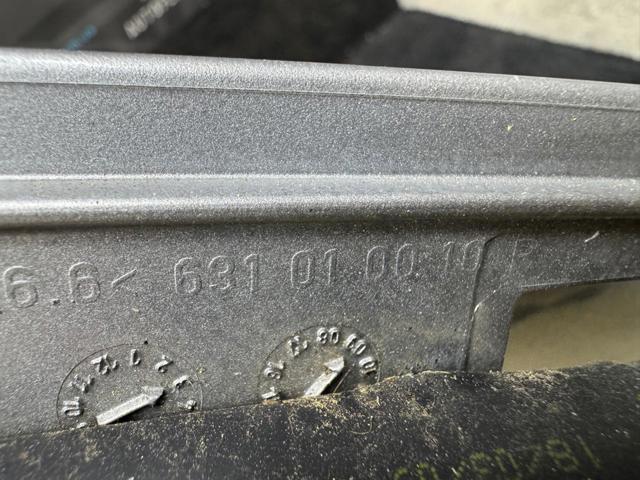 RENAULT 631010188R Крыло переднее левое в наличии Полтава