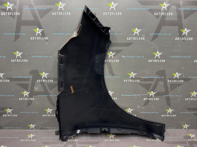 RENAULT 631017581R Крыло переднее левое в наличии Днепр
