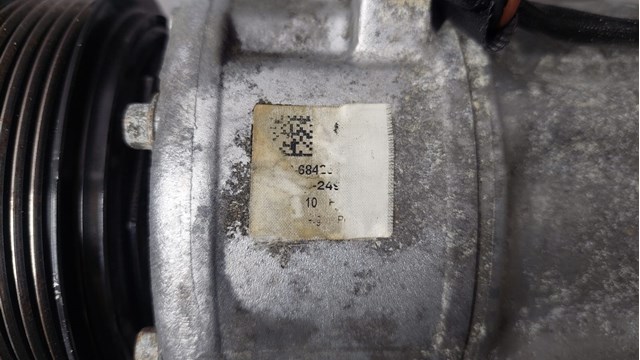 BMW 64526842618 Компрессор кондиционера в наличии Харьков