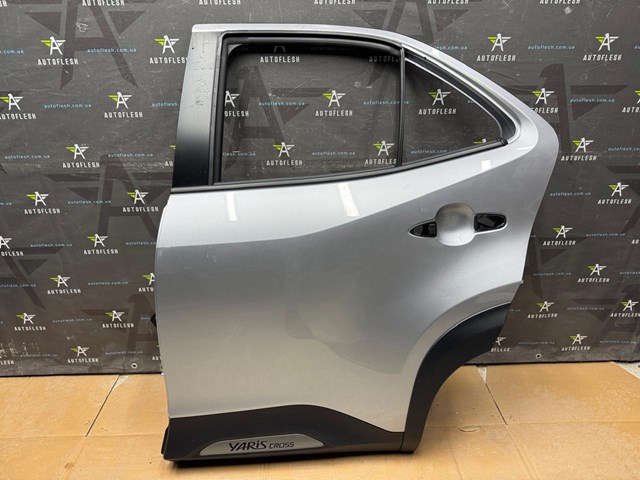 Дверь задняя, левая 67004K2010 TOYOTA