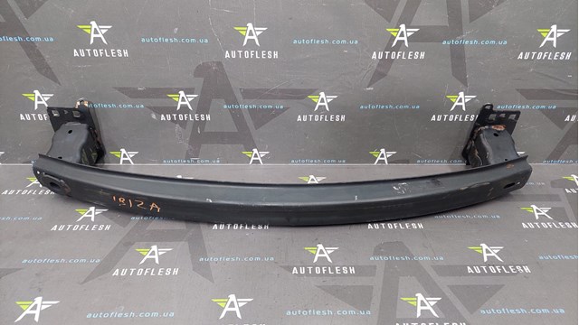 Балка бампера переднего 6J0807109A VAG