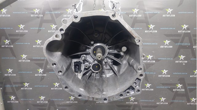 MERCEDES 711680 КПП в наличии Днепр