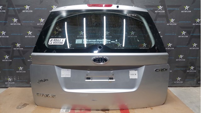 Задняя ляда 737001D040 HYUNDAI