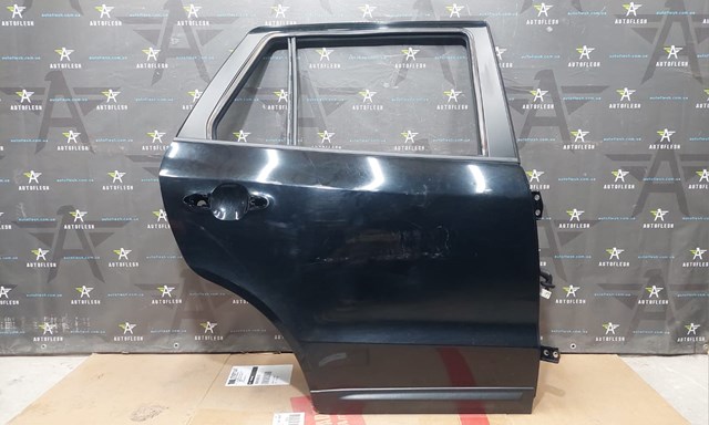Задняя правая дверь 770042B030 HYUNDAI