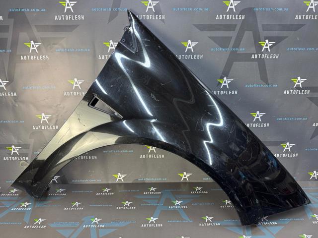 Переднее правое крыло Renault Megane 2