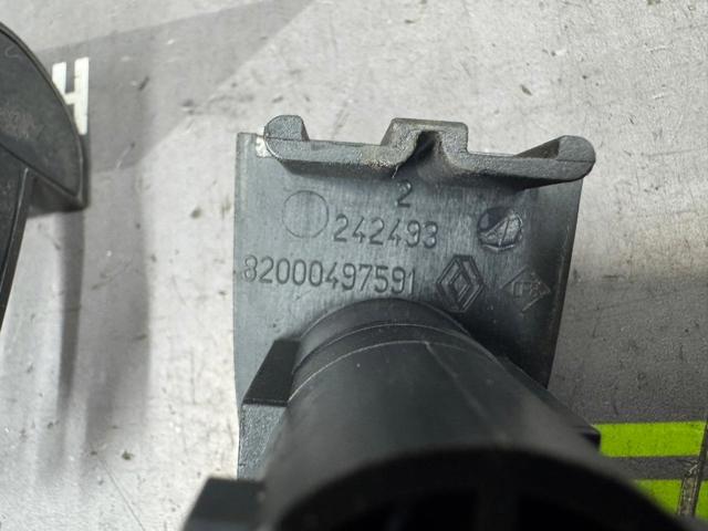 RENAULT 7701478188 Ручка двери задней (распашной) левая наружная в наличии Житомир